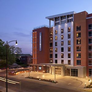 The Broadway Columbia - A Doubletree By Hilton Hotel